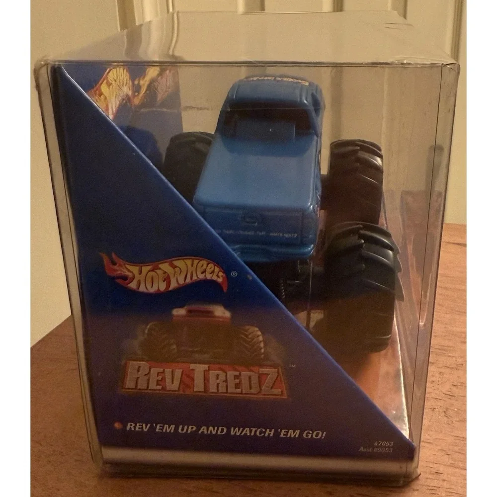 VTG Mattel Hot Wheels Rev Tredz Monster Jam SUDDEN IMPACT‎ Truck REV N GO 2001